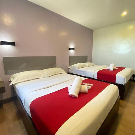 Mc Hotel Novaliches カローカン エクステリア 写真