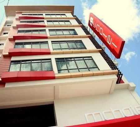 Mc Hotel Novaliches カローカン エクステリア 写真