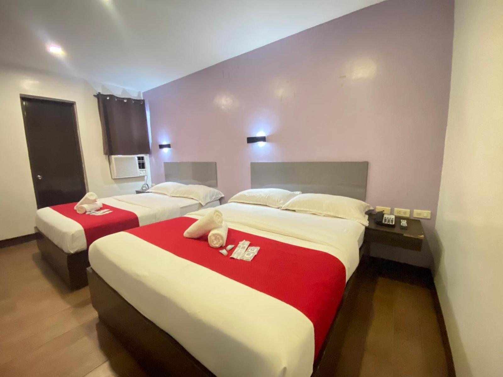 Mc Hotel Novaliches カローカン エクステリア 写真