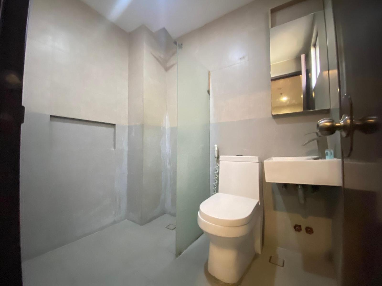 Mc Hotel Novaliches カローカン エクステリア 写真